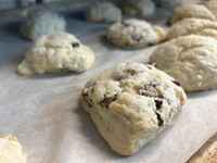 Chocolate_almond_scone